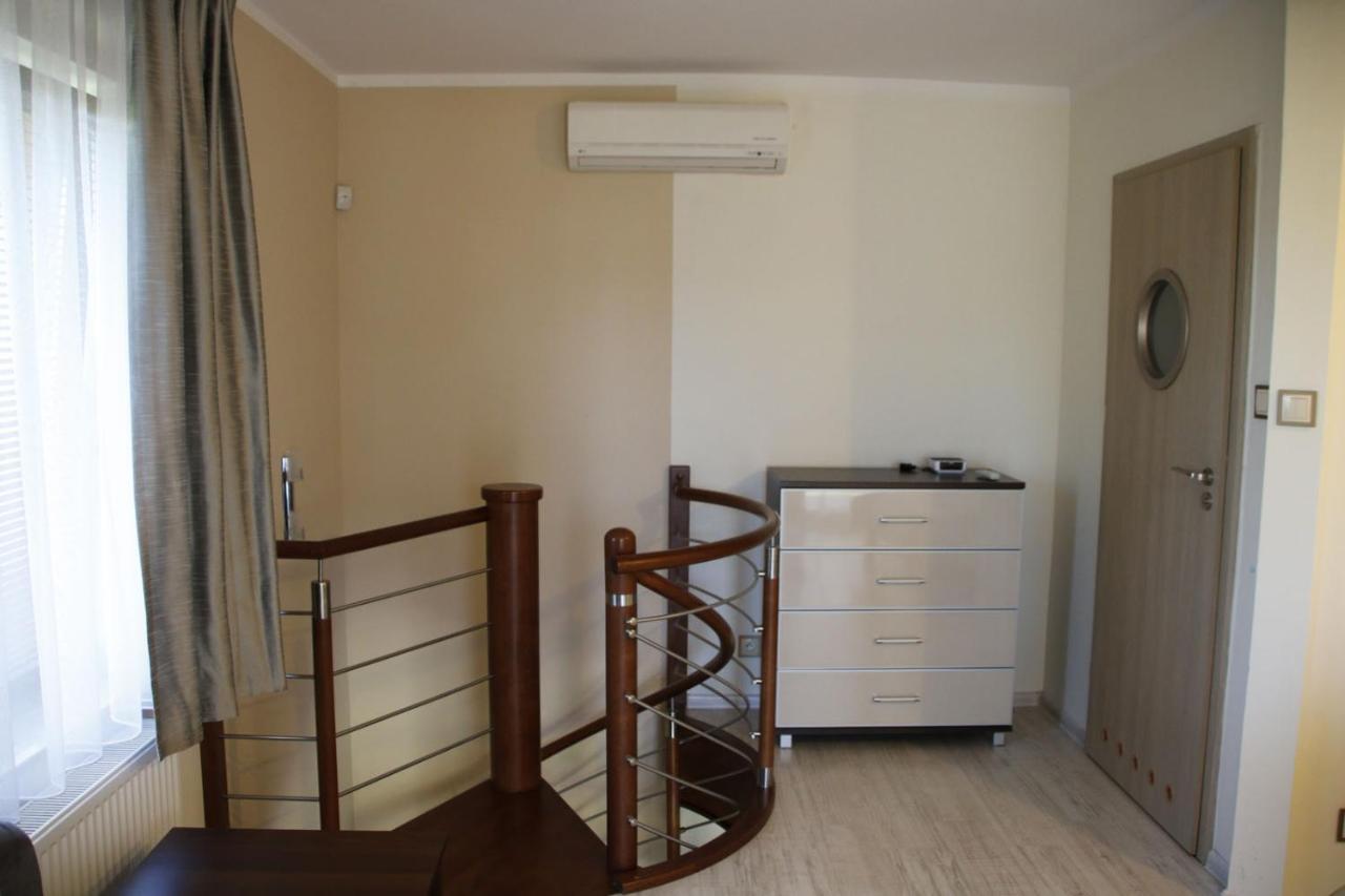 Willa Laura Rowy - Apartamenty Nad Morzem 外观 照片